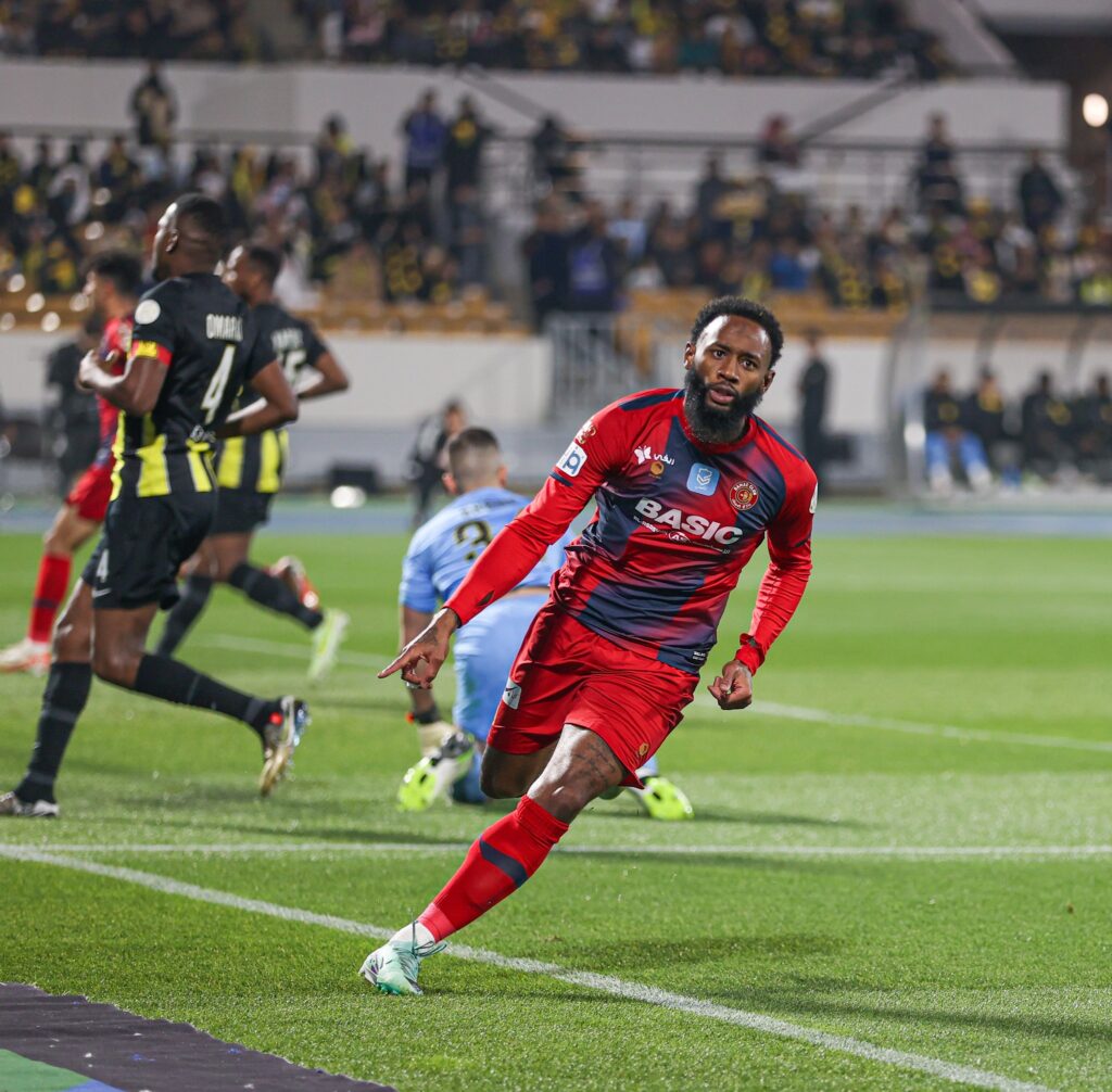 أهداف مباراة الاتحاد ضد ضمك بالدوري السعودي - بالجول