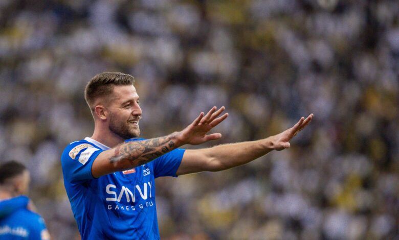 نجم الهلال يقرب نفسه من لاتسيو الإيطالي 