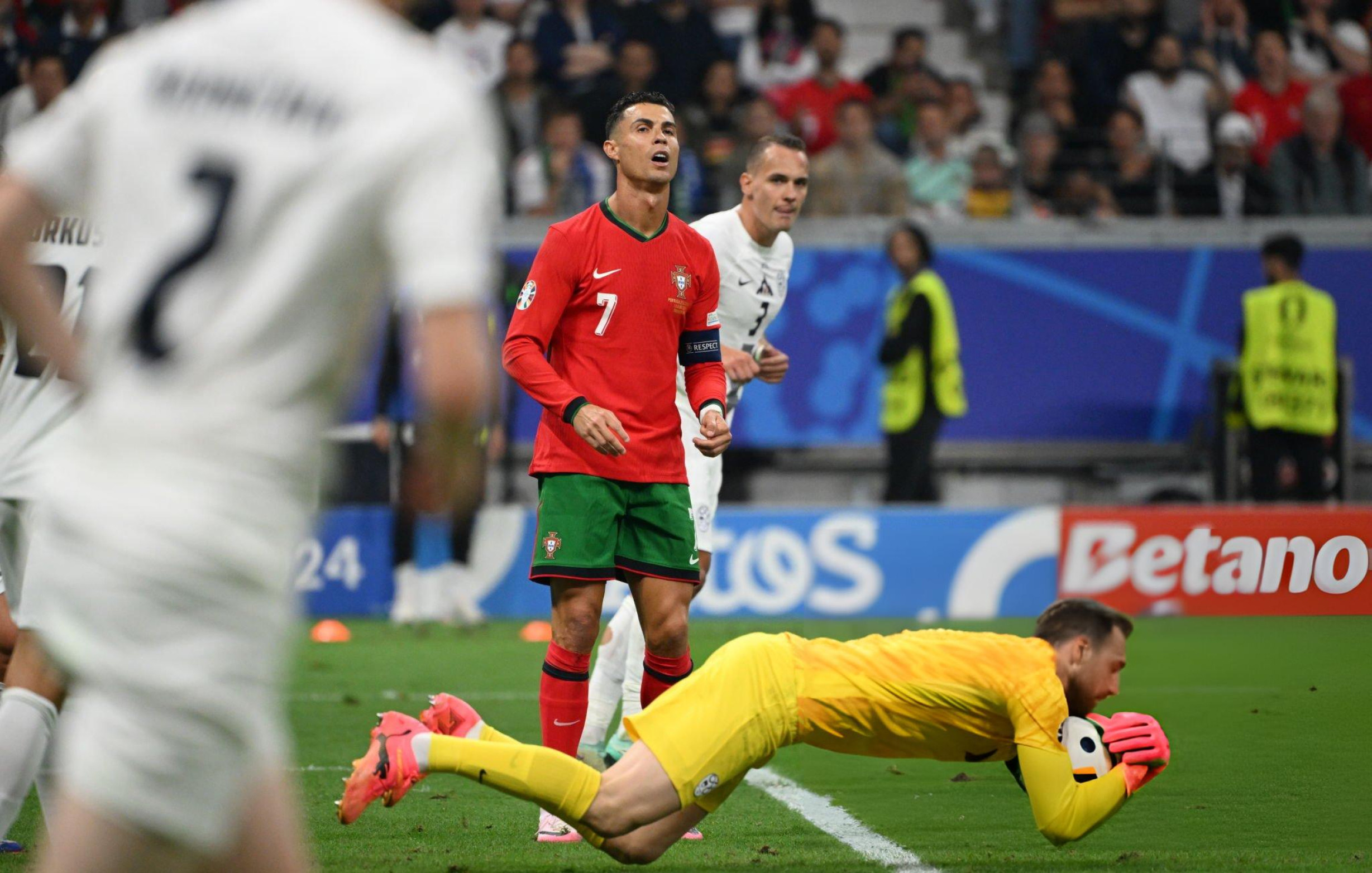 كريستيانو رونالدو - البرتغال - سلوفينيا - يورو 2024