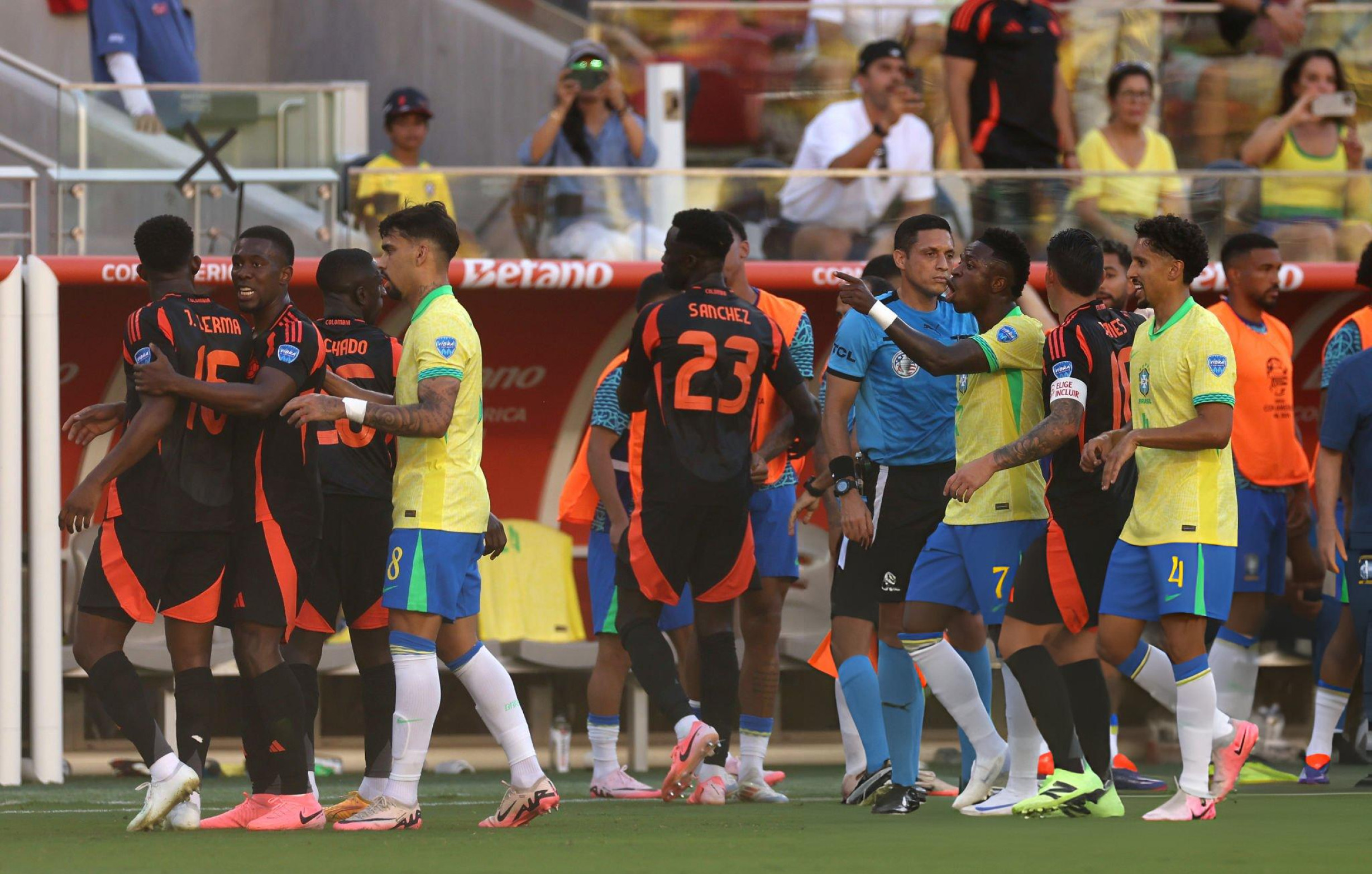 البرازيل - كولومبيا - كوبا أمريكا 2024