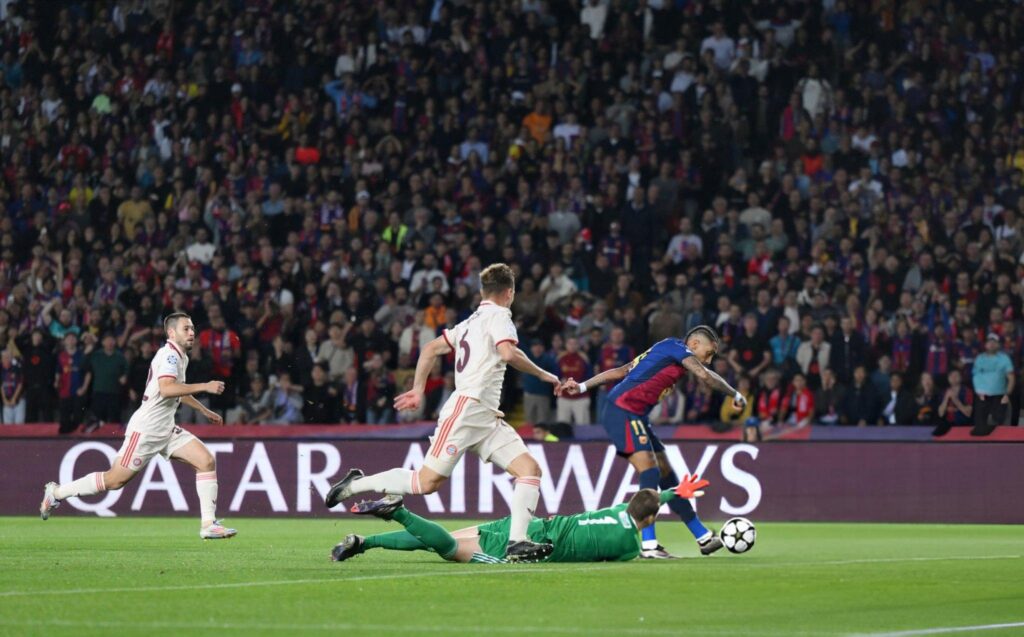 رافينيا - مانويل نوير - برشلونة - بايرن ميونخ