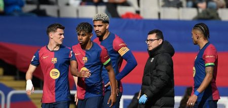طبيب برشلونة كارليس جارسيا