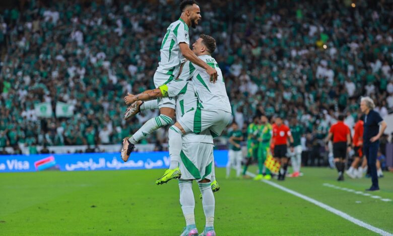 الأهلي ضد الهلال
