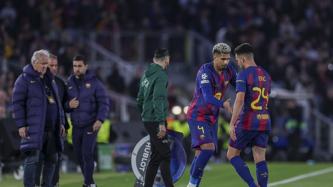 إريك غارسيا يُفجر تأثير "الدومينو" في دفاع برشلونة أمام أتلتيكو