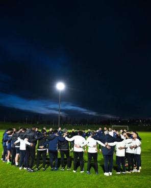 قبل مواجهة الحسم.. الزمالك يعيش أجواء روحانية في الجزائر