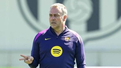 فليك يُلمّح لتشكيلة برشلونة الأساسية في ديربي إسبانيول