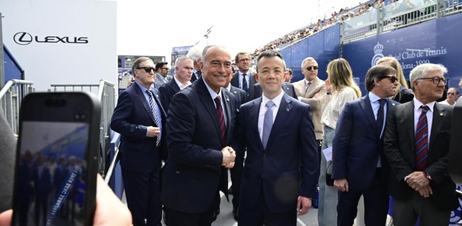 ديربي برشلونة ينطلق بأجواء ودية في كأس كوندي دي غودو