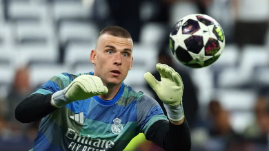لونين يُقرر تجديد عقده مع ريال مدريد بفضل الدعم الإنساني الكبير