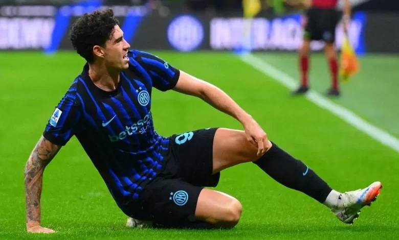 باستوني إلى برشلونة؟ أسطورة إنتر يدافع عن مدافعهم المعروف