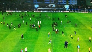 "كاف" يفتح التحقيق ومصير حضور أنصار اتحاد العاصمة أمام الزمالك على المحك!