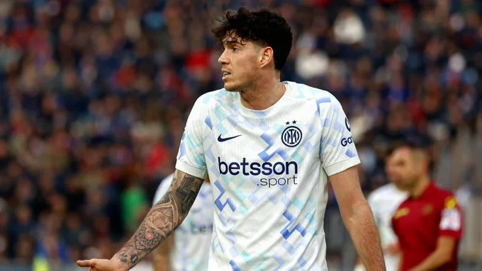 باستوني يُفجر مفاجأة: إيطاليا تستعد لفقدان نجم إنتر في صفقة ضخمة