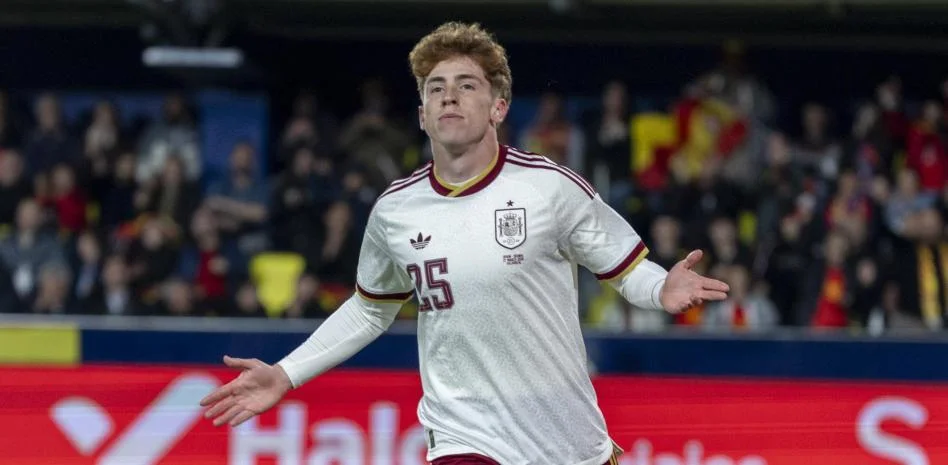 ريال مدريد يُحكم السيطرة على فيكتور مونيوز لمنع انتقاله إلى برشلونة