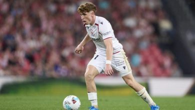 أوساسونا يُحدد مصير فيكتور مونيوث ويُحذر من بند الـ40 مليون