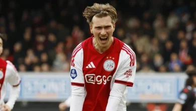 برشلونة يُفجر اهتمامه بميكا غودتس بعد هدفه الخرافي مع أياكس