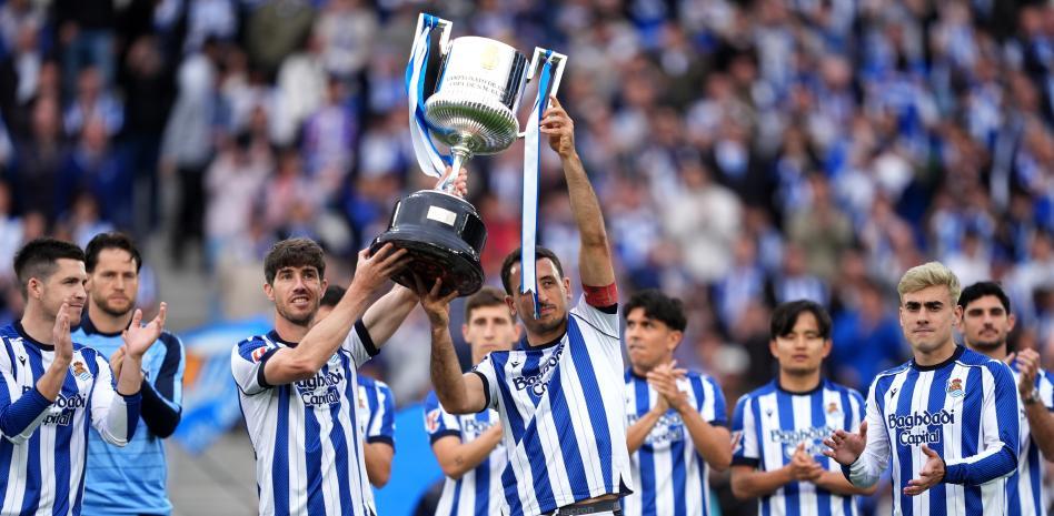 إلوستوندو يُحسم مستقبل نجوم ريال سوسيداد أمام برشلونة