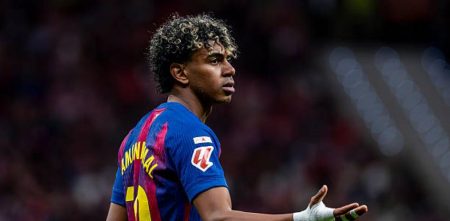 كم ركلة جزاء أهدرها لامين يامال مع برشلونة؟