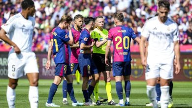 هيرنانديز يُدير الكلاسيكو بين برشلونة ومدريد في قمة مثيرة