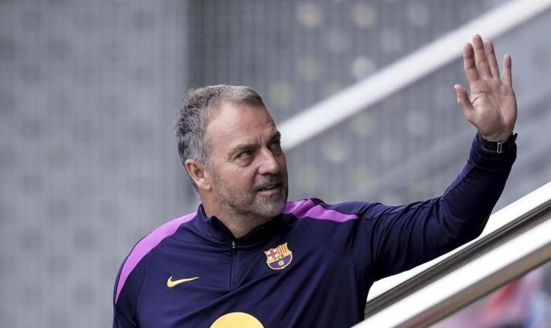 فليك يُحذر لاعبي برشلونة قبل كلاسيكو الحسم أمام ريال مدريد