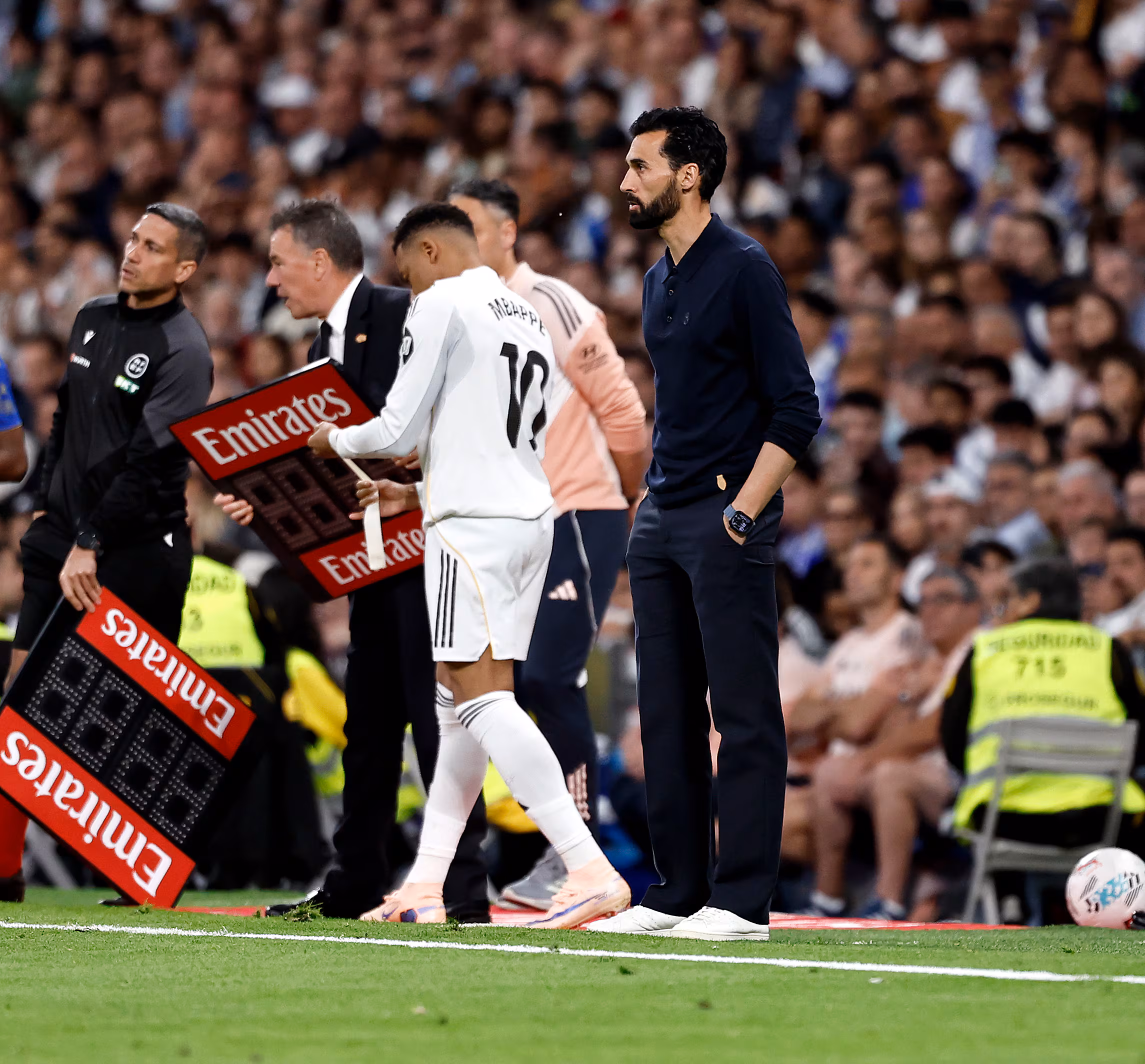 مبابي يُفجر الجدل في ريال مدريد: أُبلغت أنني المهاجم الرابع