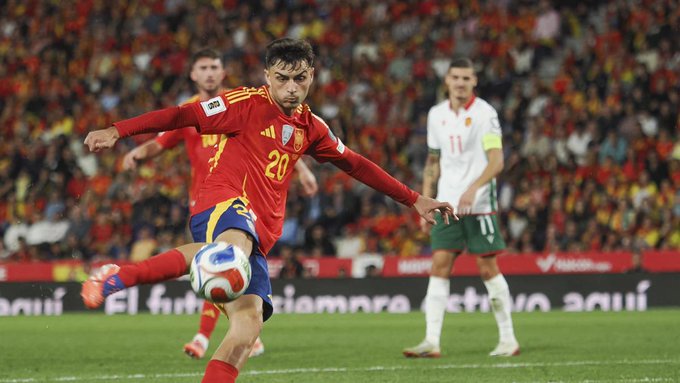 بيدري يُوقع عقدًا ضخمًا وطويل الأمد مع أديداس بعد 2030