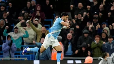 برشلونة يُعيد اهتمامه بعمر مارموش بعد رفضه عرض الدوري السعودي