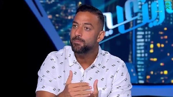 ميدو يفتح النار ويفجر مفاجأة مدوية عن قائمة حسام حسن!