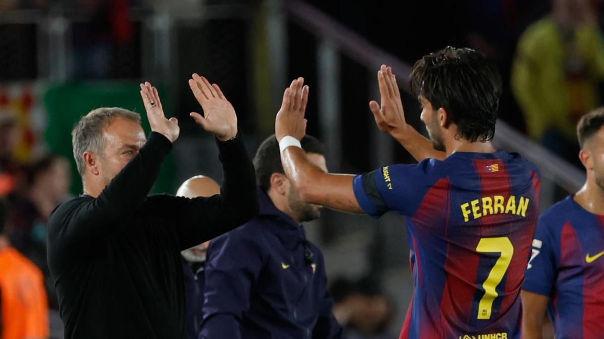 فيران توريس يُحسم قراره بالاستمرار مع برشلونة وتجديد عقده