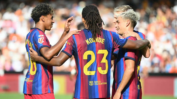 بث مباشر مشاهدة مباراة برشلونة اليوم ضد فينورد في الجولة 1 بدوري أبطال أوروبا 26/27