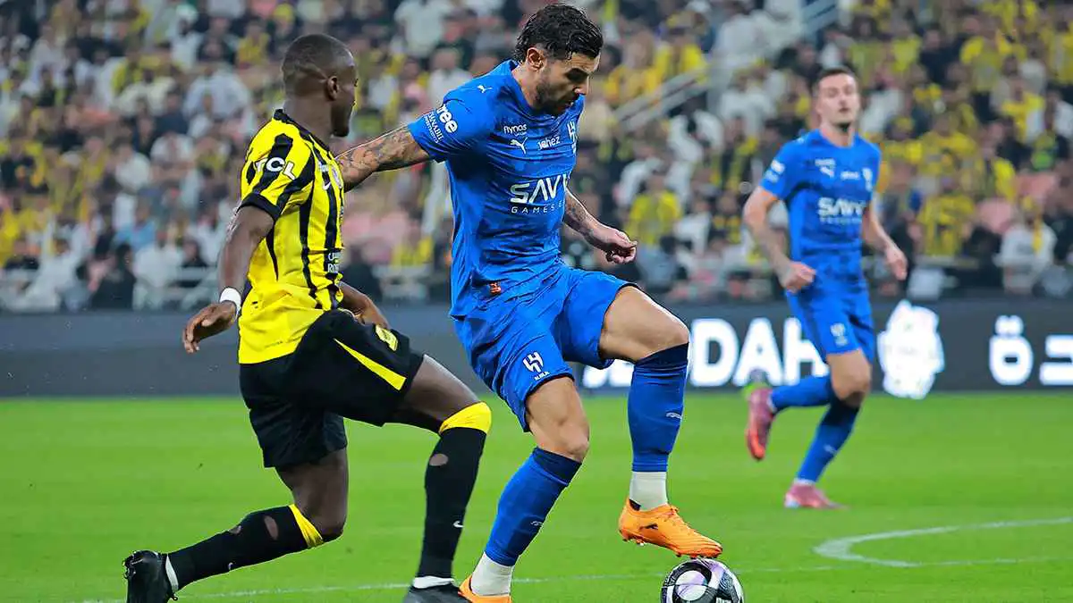 الهلال